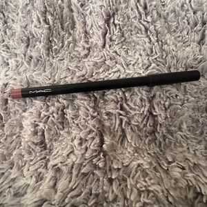 MAC Lip Pencil